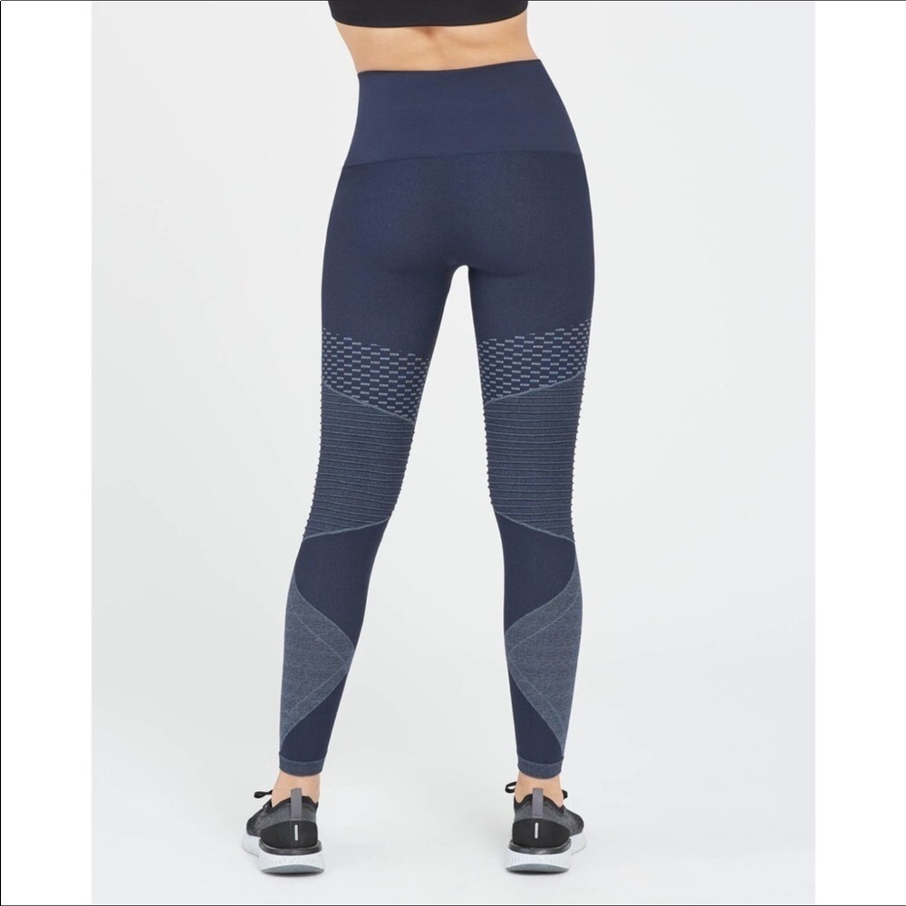 Spanx Look at Me Now Seamless Moto Leggings Indigo Sky Navy Blue Activewear Sz.S